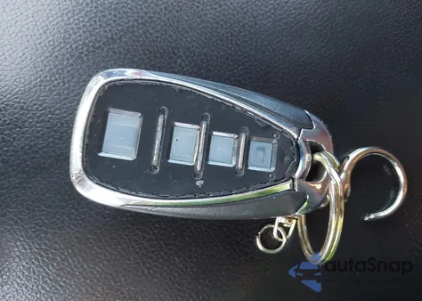 2018 Chevrolet Malibu 1Ls из США, поврежденный, VIN 1G1ZB5ST5JF184350